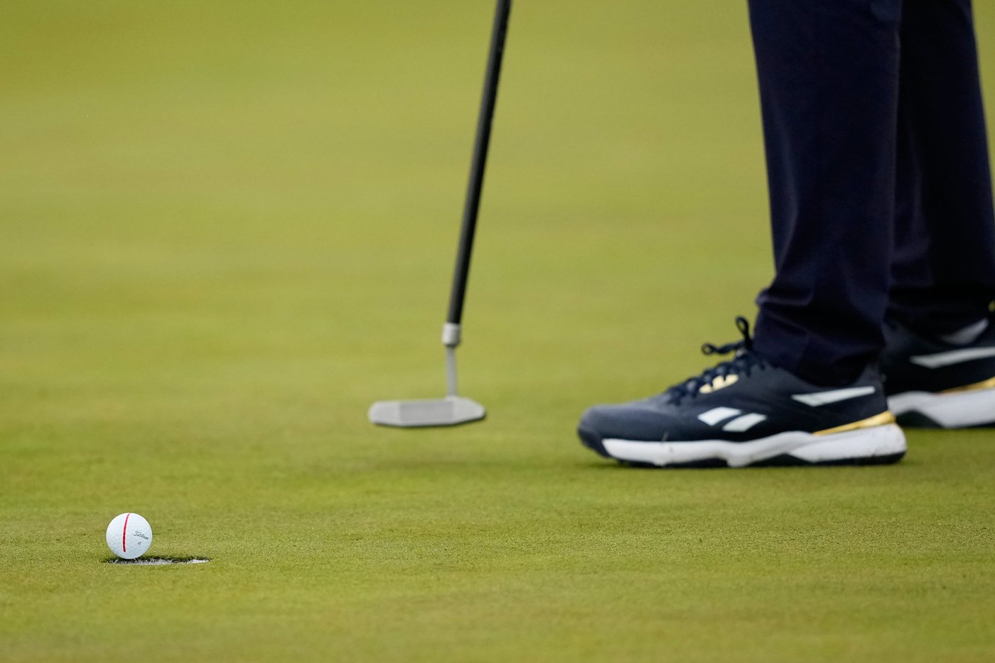 Bryson DeChambeau fails to stay in contention with 6-over 76 in long day at PGA Championship | iNFOnews.ca