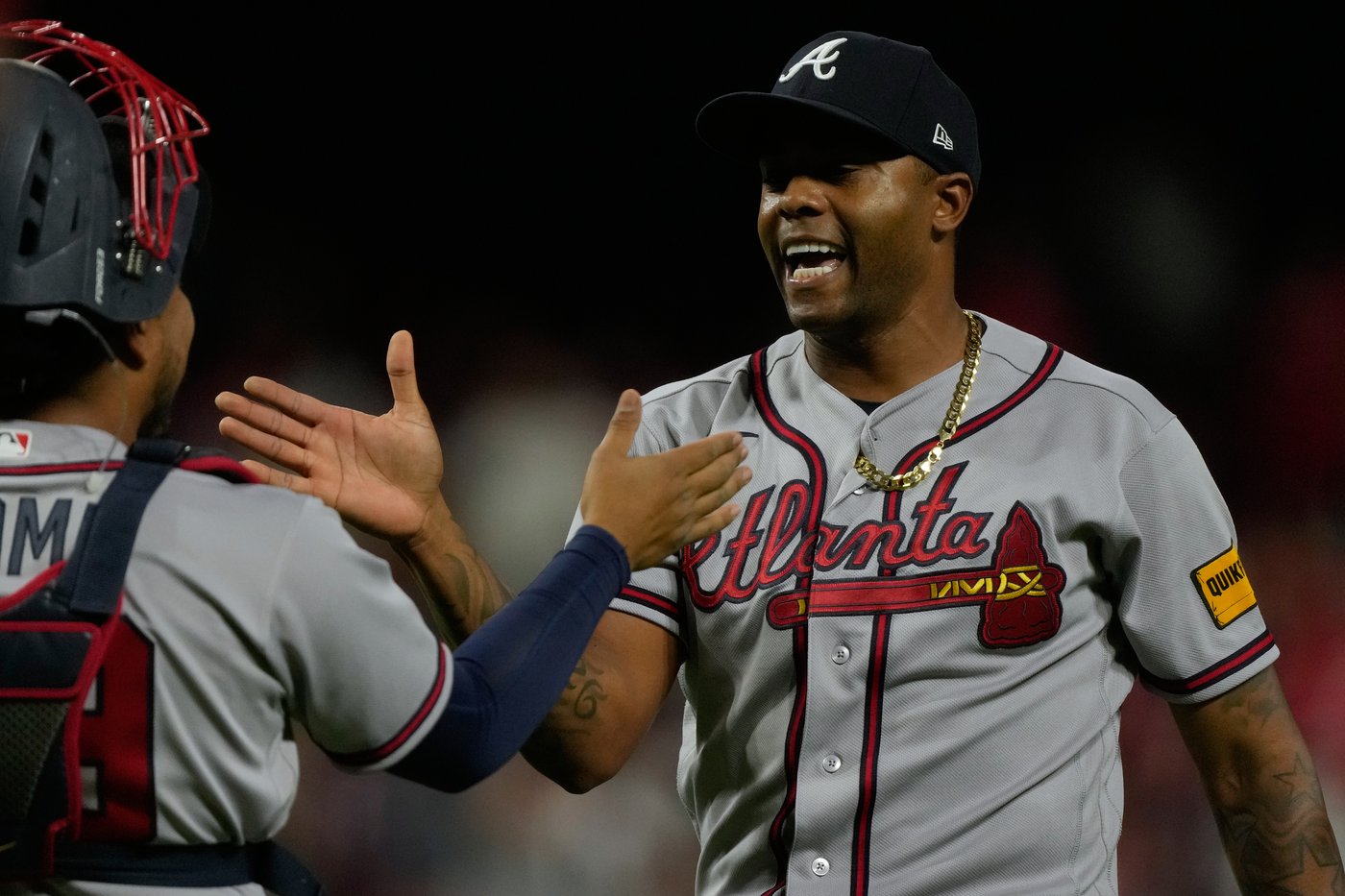 Acuña powers Braves past Reds 5-2 with 2 more homers as Atlanta hits 40 wins | iNFOnews.ca