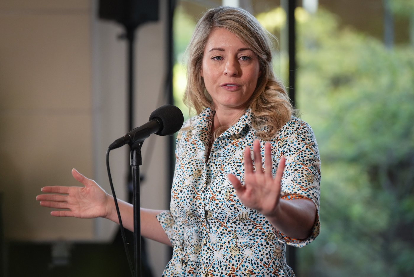 Joly says about 45,000 Canadians in Lebanon; she's concerned about pager explosions | iNFOnews.ca