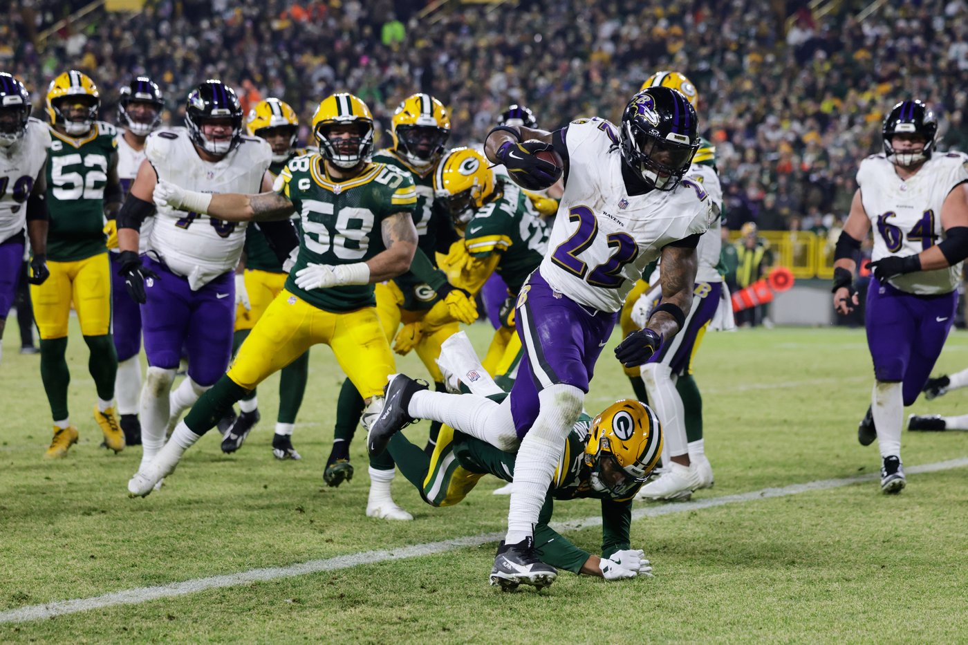 Derrick Henry's virtuoso performance helps Ravens stay alive with 41-24 win over Packers | iNFOnews.ca Derrick Henry's virtuoso performance helps Ravens stay alive with 41-24 win over Packers | iNFOnews.ca