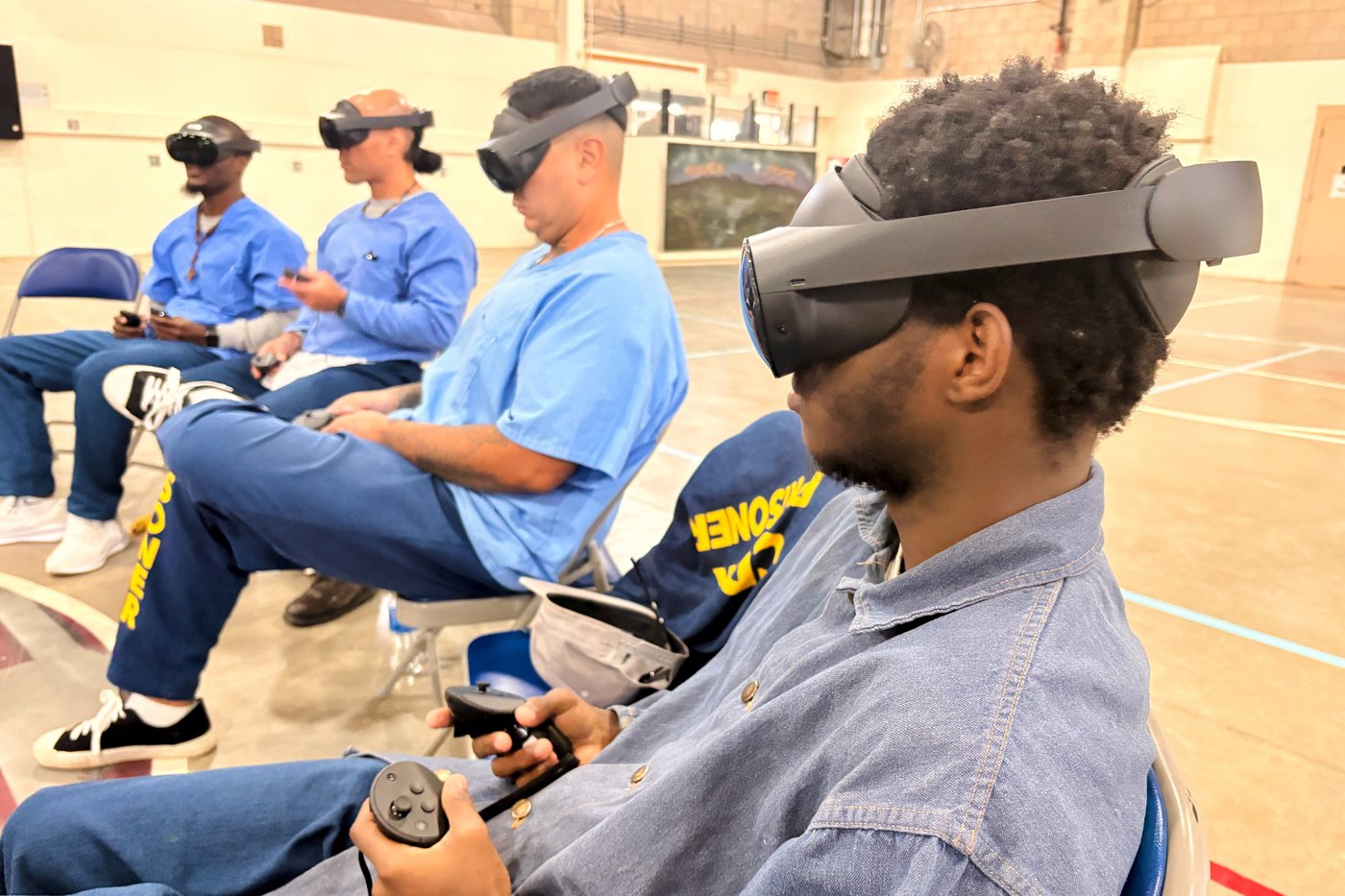 VR headsets are 'hope machines' inside California prisons, offering escape and practical experience | iNFOnews.ca VR headsets are 'hope machines' inside California prisons, offering escape and practical experience | iNFOnews.ca
