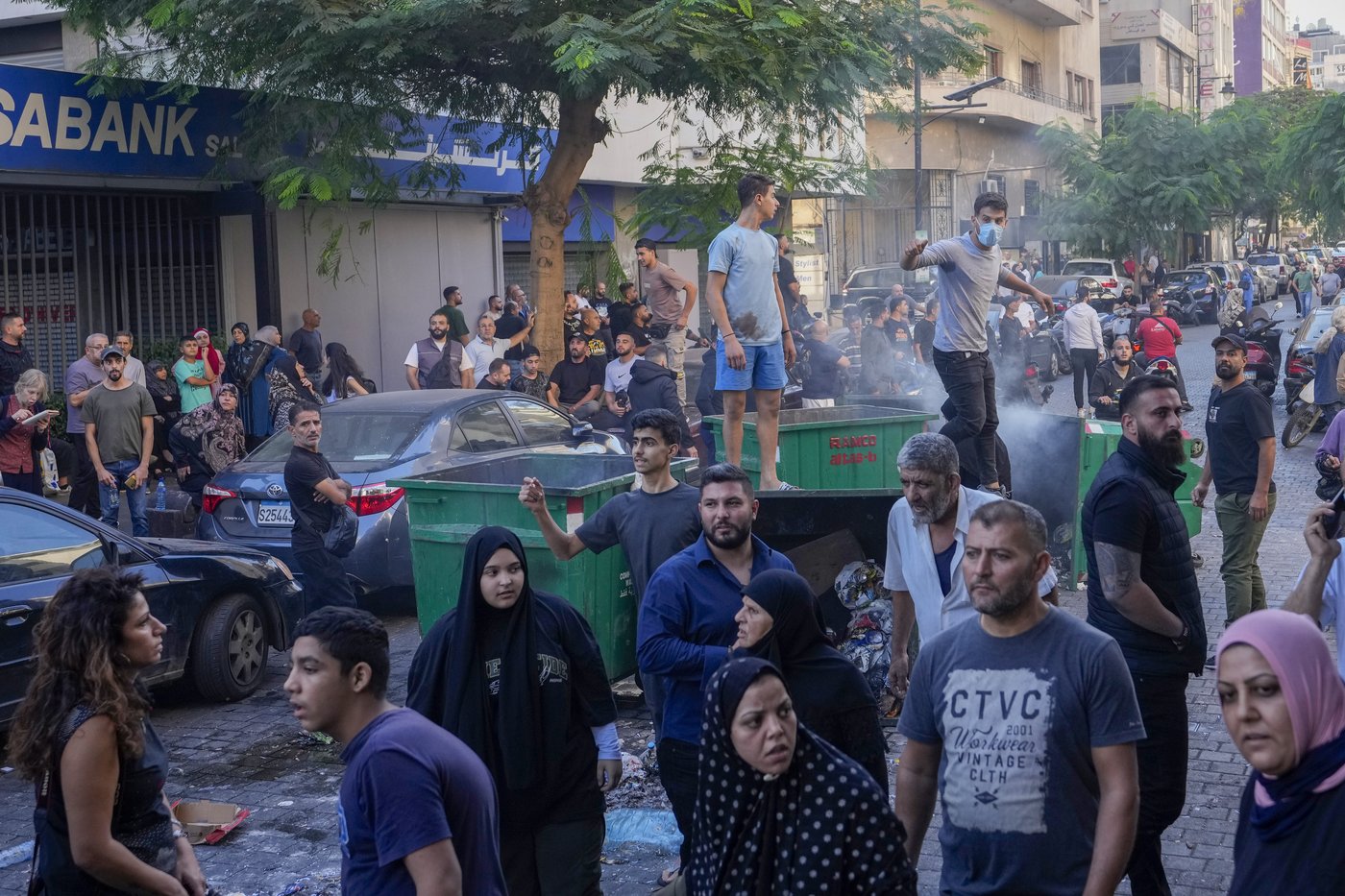 Massive displacement from Israel-Hezbollah war transforms Beirut’s famed commercial street | iNFOnews.ca Massive displacement from Israel-Hezbollah war transforms Beirut’s famed commercial street | iNFOnews.ca