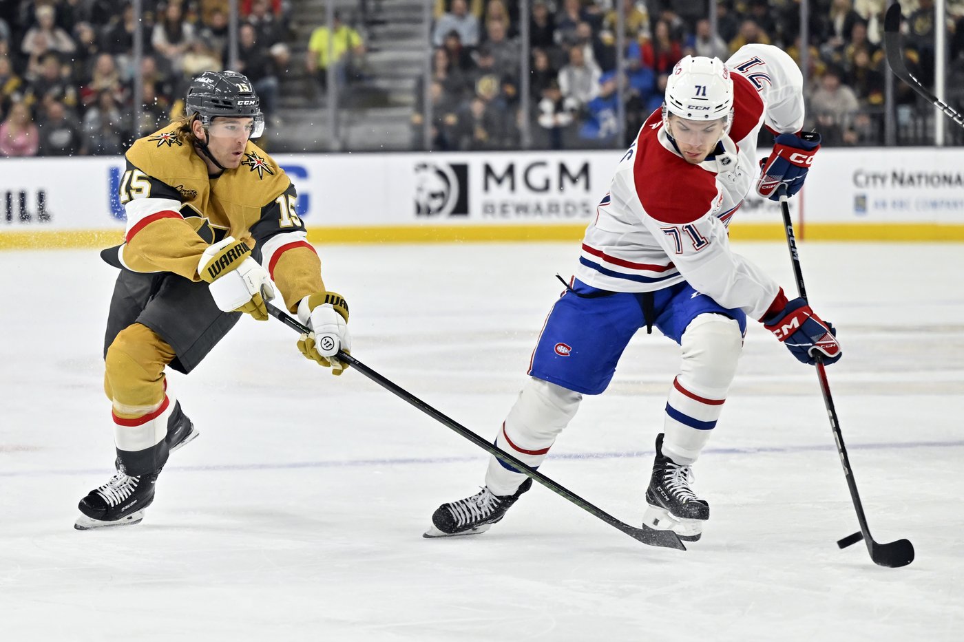 Dach's goal midway through 3rd period rallies Canadiens to 3-2 win over the Golden Knights | iNFOnews.ca