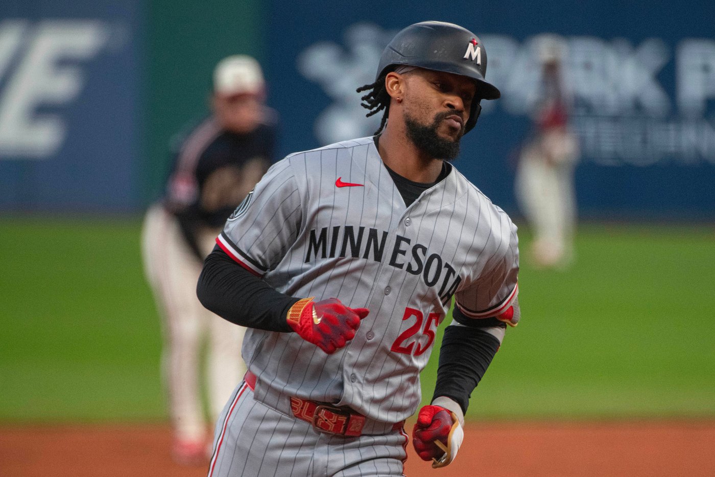 Byron Buxton's RBI double in 11th inning gives Twins a 2-1 victory over Guardians | iNFOnews.ca