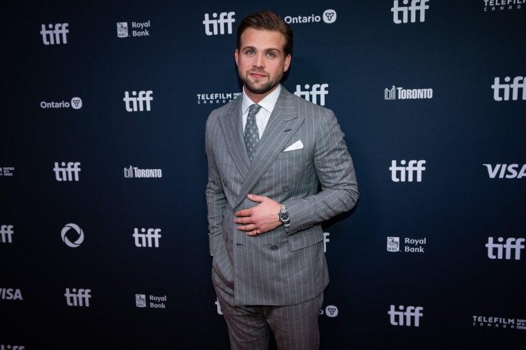 How Daniel Roher and Matt Johnson charmed rising British star Leo Woodall | iNFOnews.ca