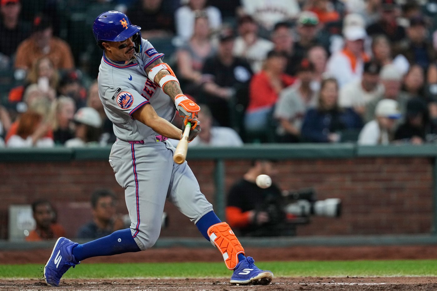 Holmes, Myers limit Giants to 3 hits in Mets' 9-0 romp | iNFOnews.ca