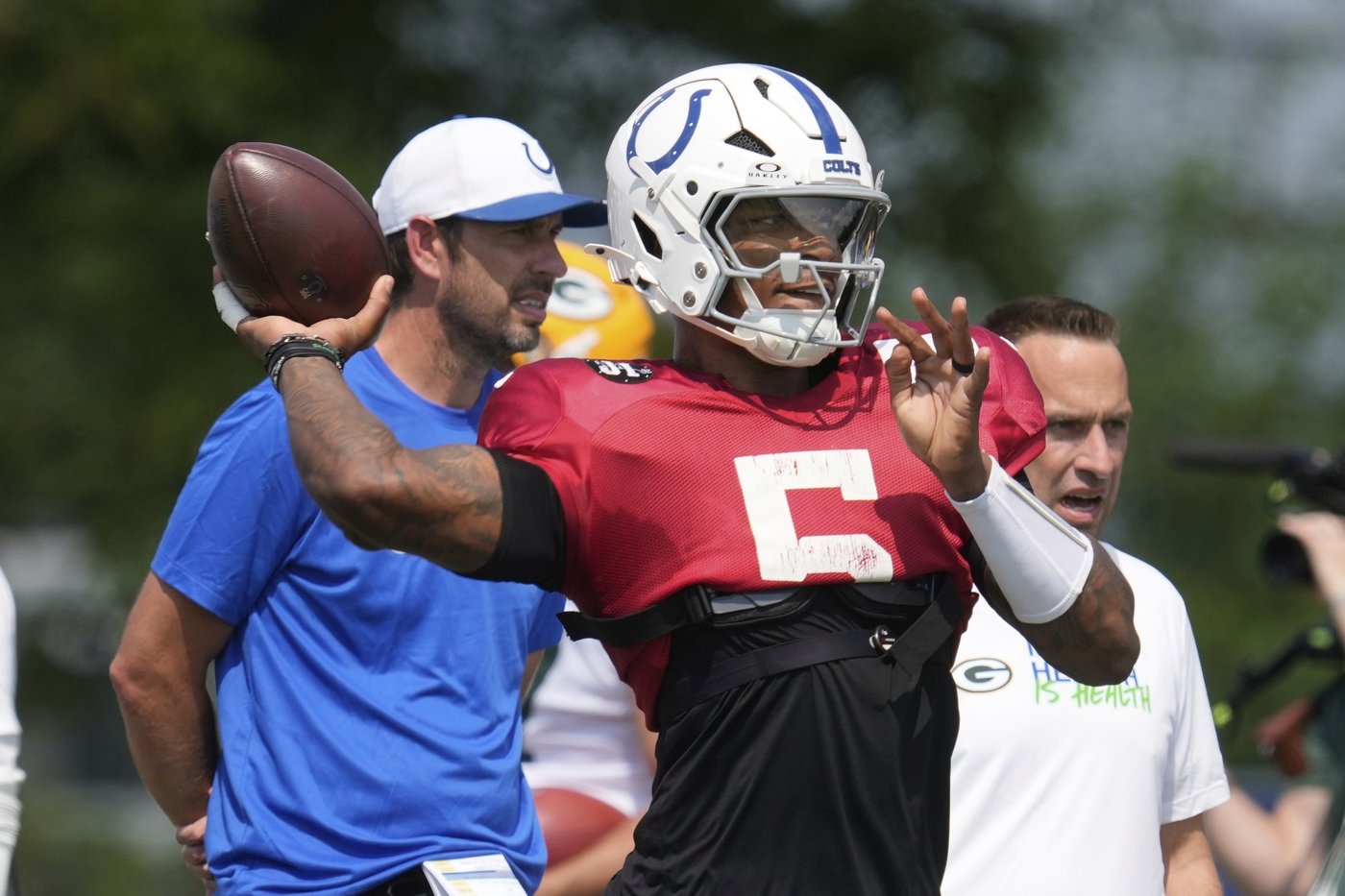 Love's absence, Colts QB battle are feature attractions of joint practice with Packers | iNFOnews.ca