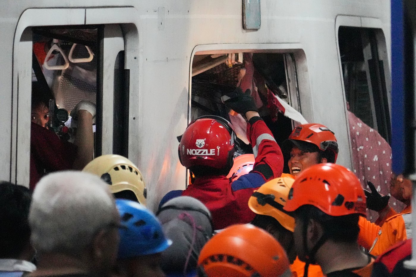 Trains collide near Indonesia's capital, killing at least 4 people | iNwheels Trains collide near Indonesia's capital, killing at least 4 people | iNwheels
