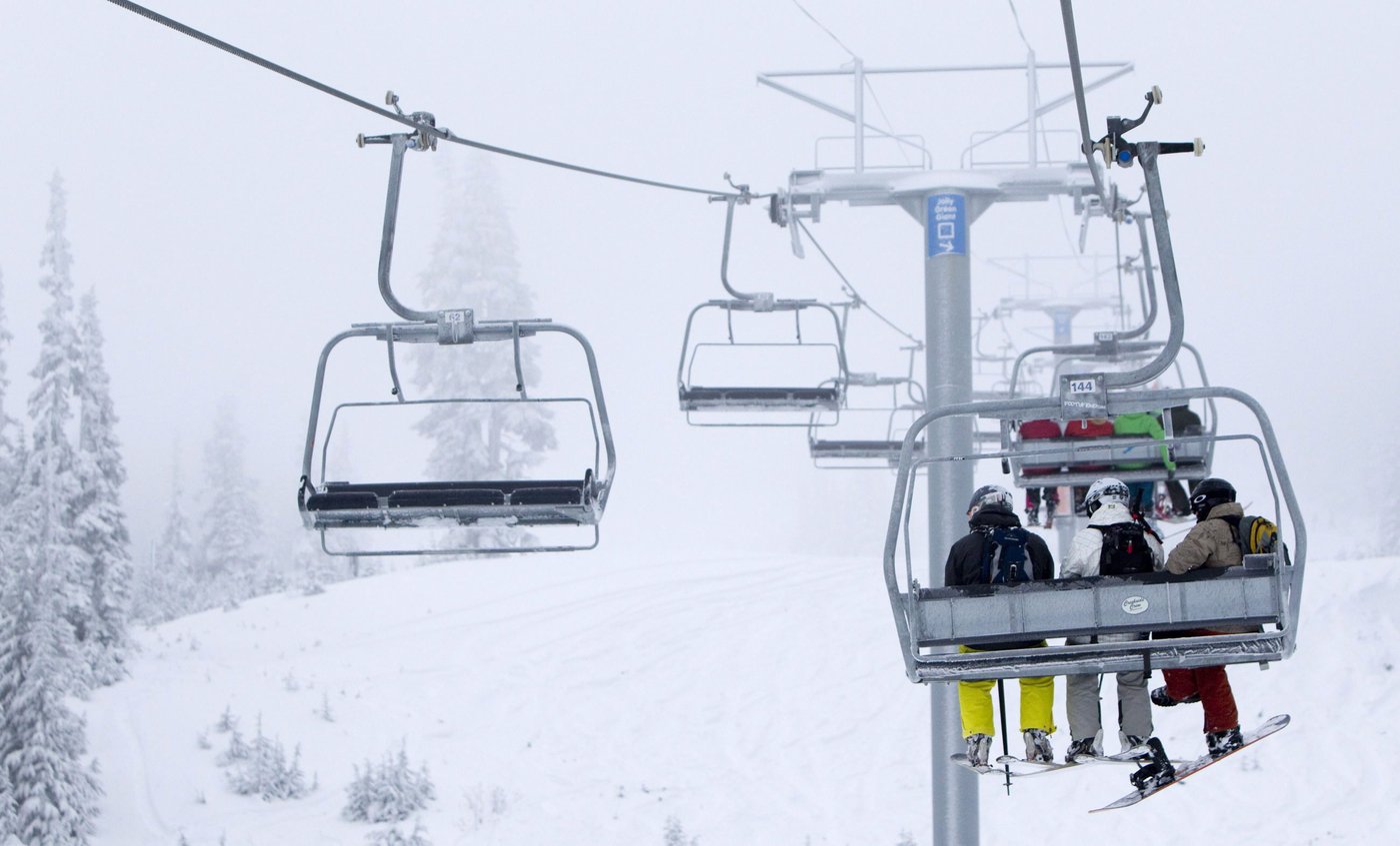 Rockslide closes part of Whistler, B.C., ski resort, no injuries reported | iNFOnews.ca Rockslide closes part of Whistler, B.C., ski resort, no injuries reported | iNFOnews.ca