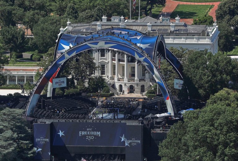 The Latest: Trump celebrates his 80th birthday with a UFC cage fight at the White House | iNFOnews.ca
