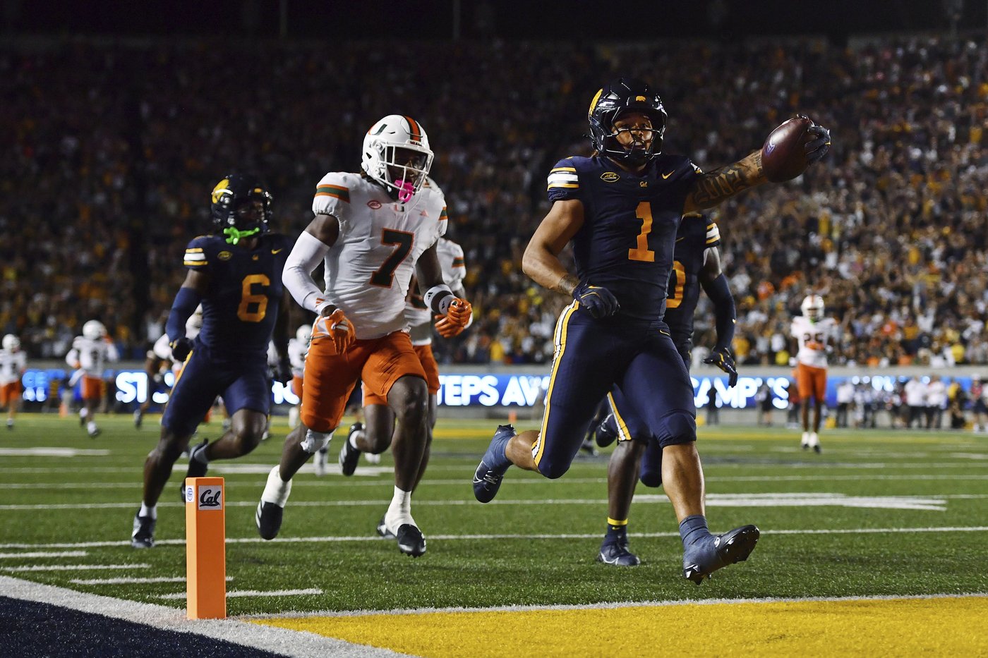 No. 8 Miami rallies from 25 points down to beat California 39-38 | iNFOnews.ca No. 8 Miami rallies from 25 points down to beat California 39-38 | iNFOnews.ca