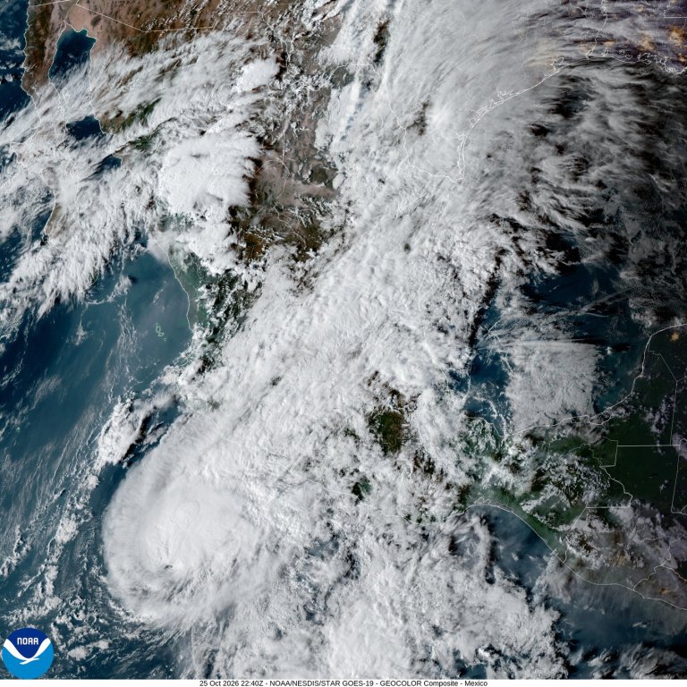 Vance no longer a hurricane but as a tropical storm still threatens Mexico's Pacific coast | iNFOnews.ca