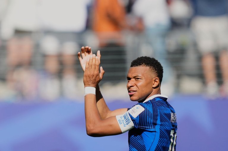 Mbappé is hot for France. The World Cup game against Paraguay is going to be a scorcher in Philly | iNFOnews.ca