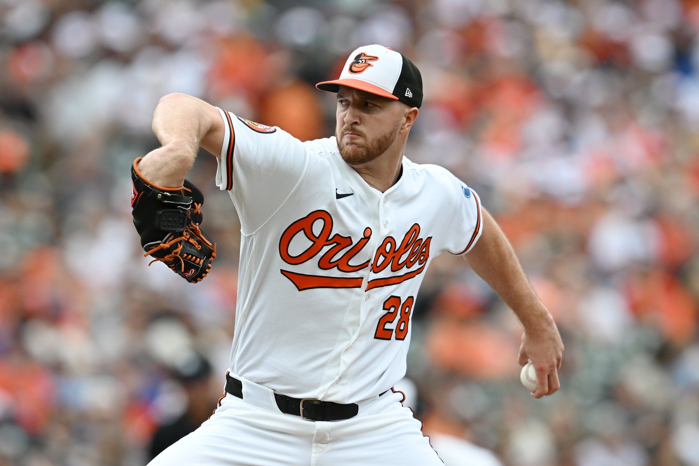 Brewers tie team record with 97th win, beat Orioles 1-0 with help of fly ball lost in sun | iNFOnews.ca