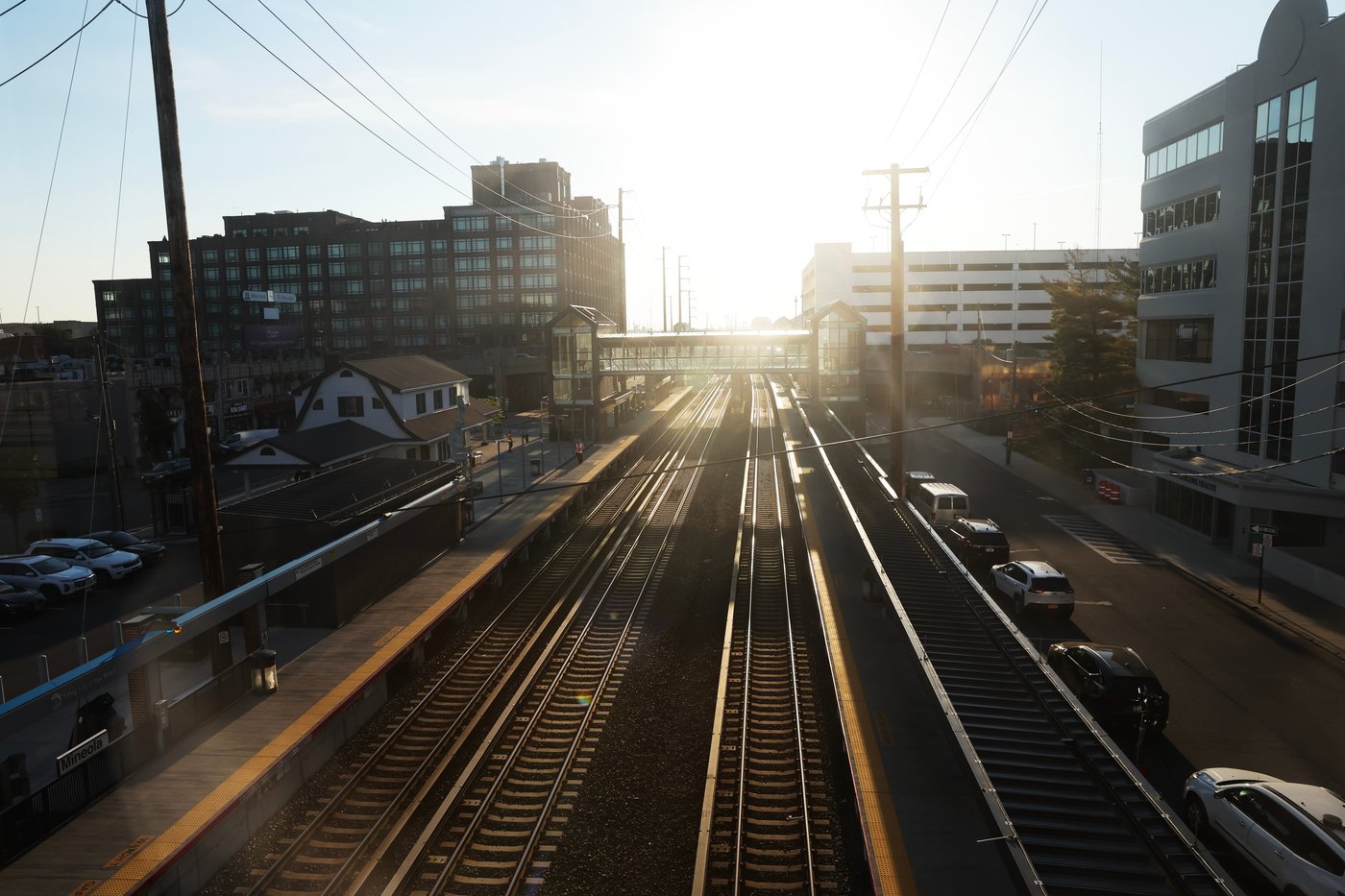 Photos show strike action as North America’s largest commuter rail system shuts down | iNFOnews.ca