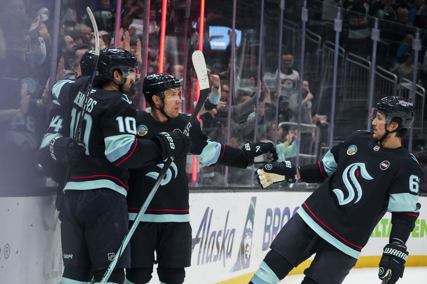 Ducks score 3 goals early in 2nd period and beat Kraken 6-4 for 3rd straight win | iNFOnews.ca