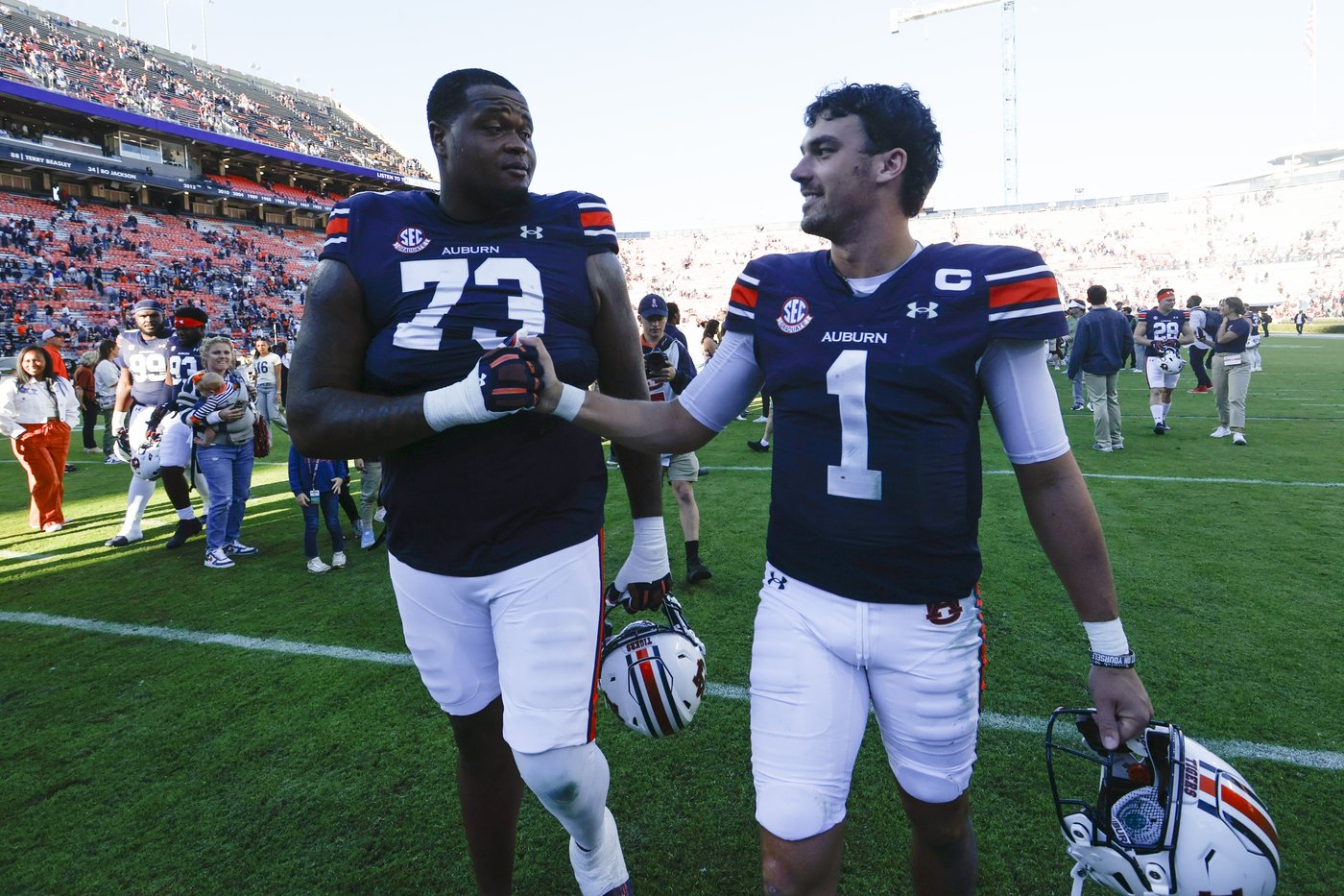 No. 15 Texas A&M trying to keep focus on Auburn, not potentially huge finale against Texas | iNFOnews.ca