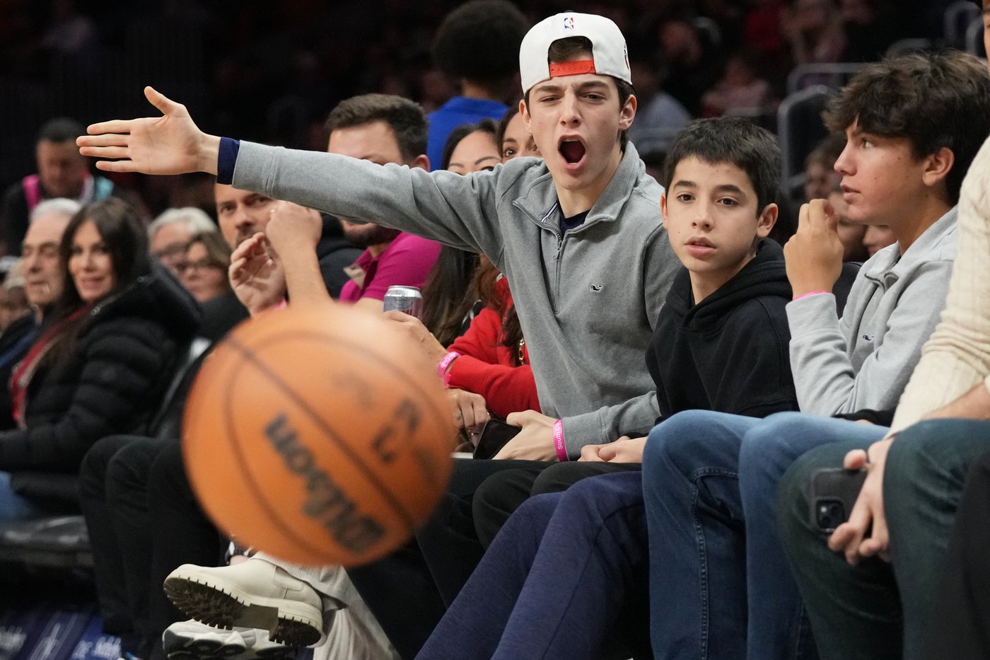 Sports leagues race to capture Gen Z and Gen Alpha with AI, influencers and Italian brainrot | iNFOnews.ca