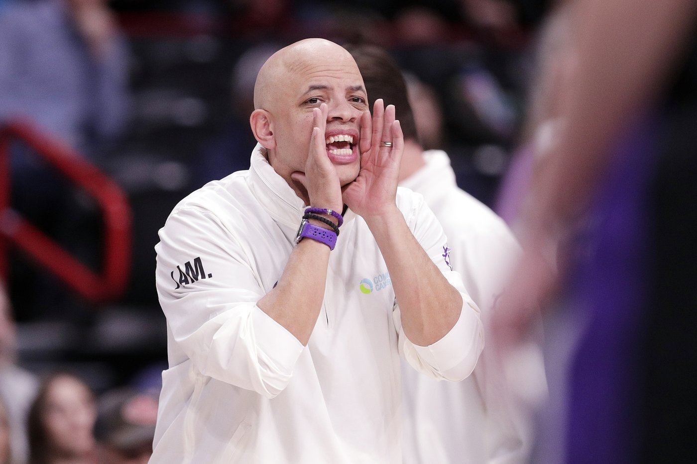 No. 19 Gonzaga rolls to 81-50 victory over Portland | iNFOnews.ca