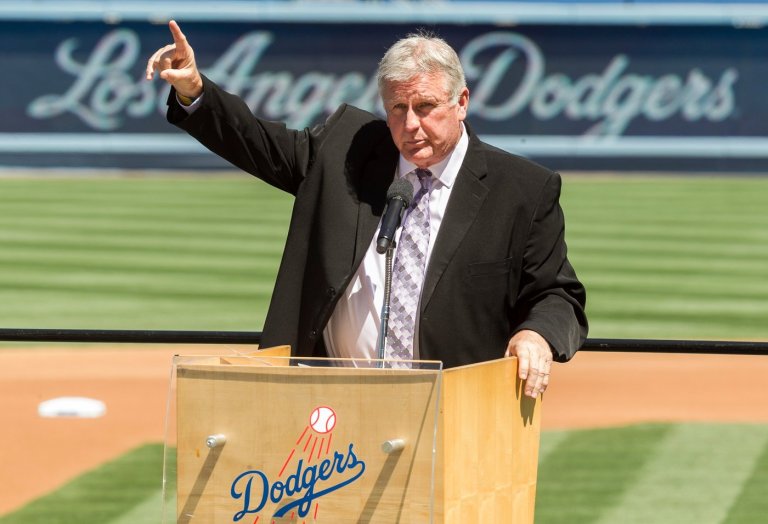 Tommy John, namesake for a pioneering elbow surgery that saved his career, dead at 83 | iNFOnews.ca