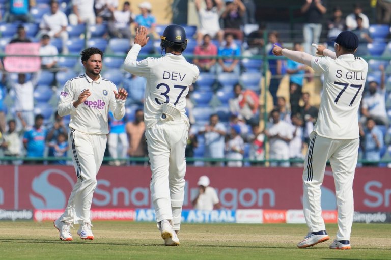 Kuldeep Yadav's 4 wickets put West Indies on the brink of follow-on in 2nd test | iNFOnews.ca