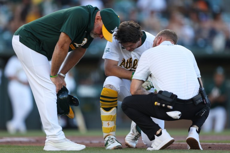 Athletics' Nick Kurtz leaves game vs. Red Sox with bruised left forearm after HBP | iNFOnews.ca