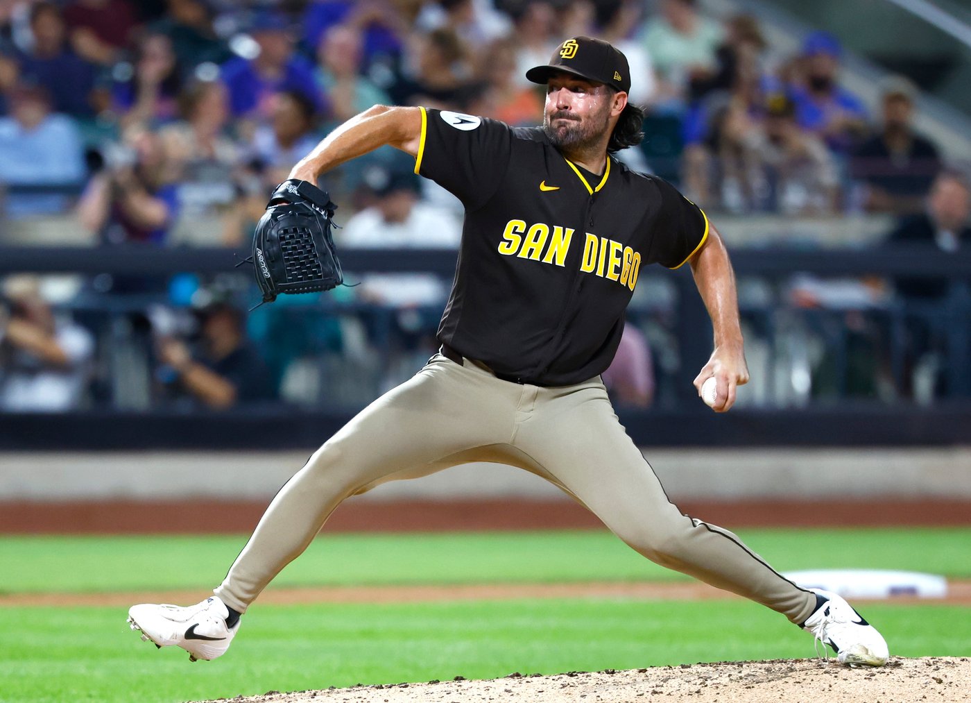 Fernando Tatis Jr. robs a grand slam and hits 2 homers in Padres' 5-2 win over Mets | iNFOnews.ca