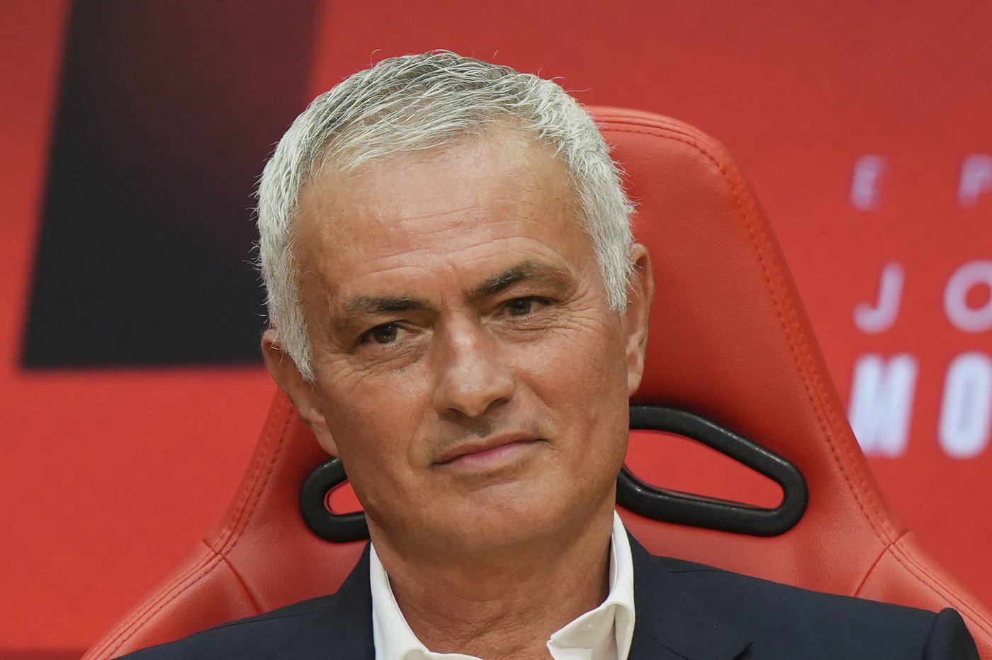 Mourinho enjoys return to Portugal as Benfica wins in his first game | iNFOnews.ca