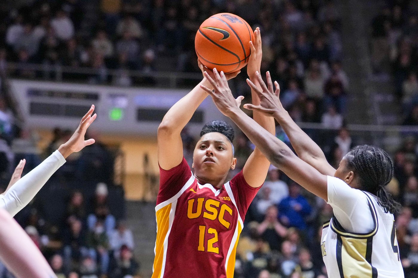 JuJu Watkins back on the court after ACL recovery as USC begins summer camp | iNFOnews.ca JuJu Watkins back on the court after ACL recovery as USC begins summer camp | iNFOnews.ca