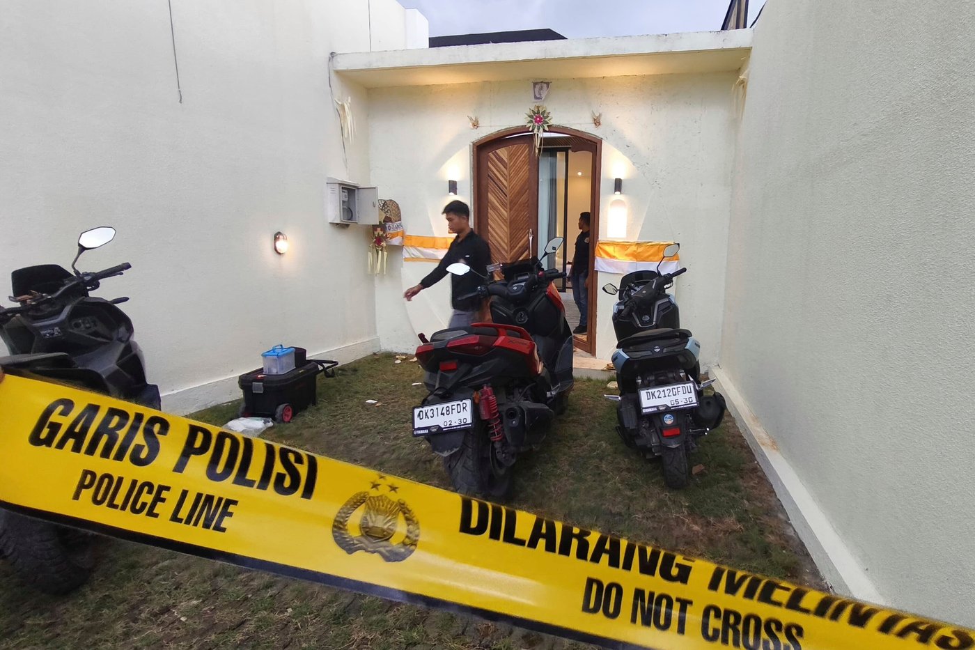 Indonesian court sentences 3 men for shooting death of fellow Australian in Bali | iNFOnews.ca