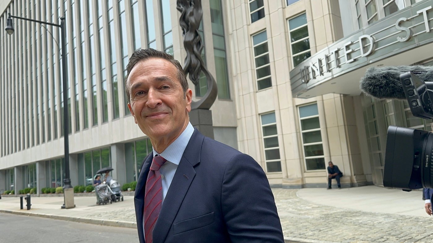 Federal judge drops charges against ex-Fox executive in soccer corruption case | iNFOnews.ca Federal judge drops charges against ex-Fox executive in soccer corruption case | iNFOnews.ca