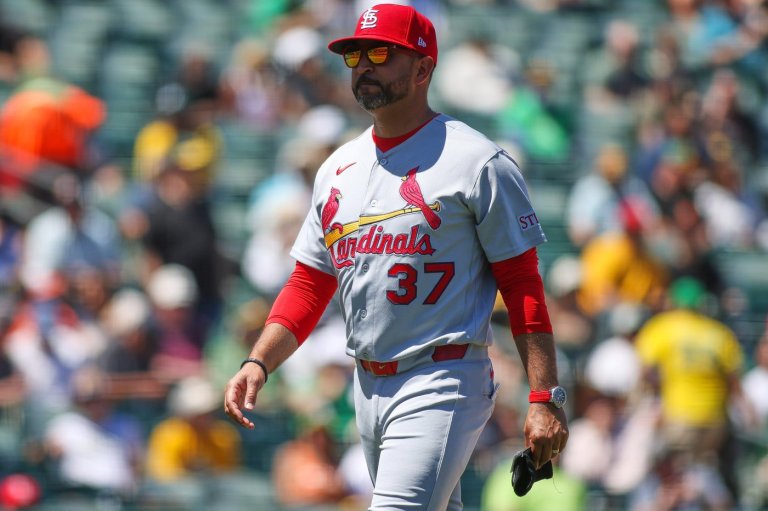 Cardinals manager Marmol offers to buy tickets for fans to recreate shirtless revelry | iNFOnews.ca