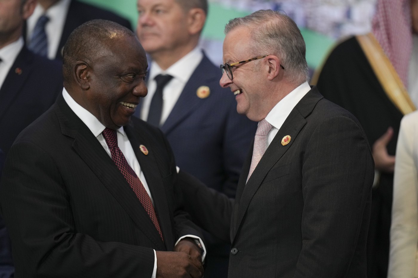 Opposition parties ask South Africa's top court to revive impeachment hearings for the president | iNFOnews.ca Opposition parties ask South Africa's top court to revive impeachment hearings for the president | iNFOnews.ca
