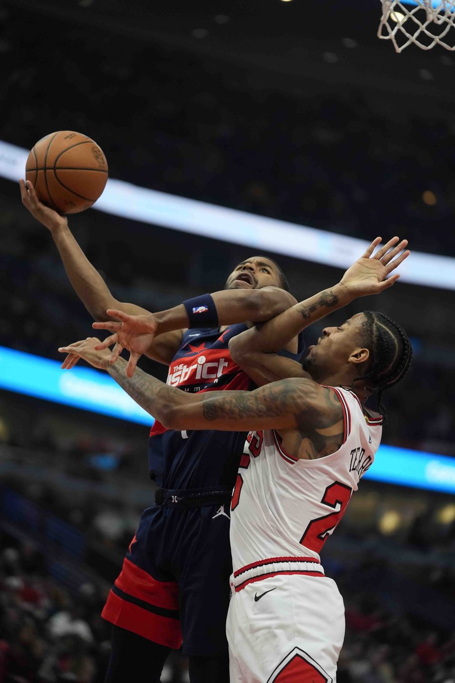 LaVine scores 33 points as Bulls beat Wizards 138-105 for 5th win in 7 games | iNFOnews.ca