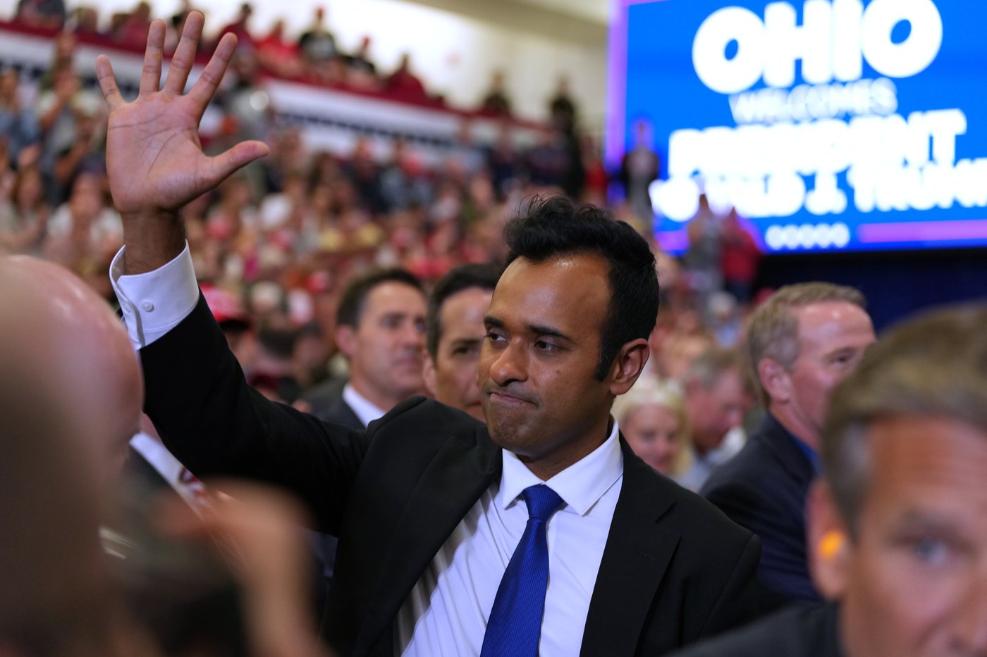 Controversial attack ad featuring Democrat’s estranged mother is off the air in Ohio | iNFOnews.ca