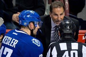 Canucks coach John Tortorella returns from 15-day suspension for game against Red Wings | iNFOnews.ca CP27065343