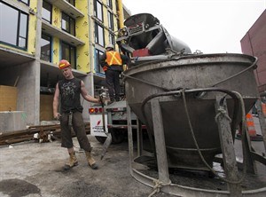 Investment in construction, machinery to rise this year: StatsCan | iNFOnews.ca CP27372873