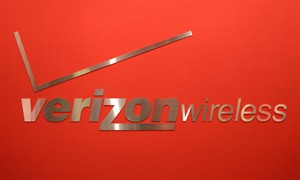 Shaw, Telus workers oppose any special treatment of Verizon in Canada | iNFOnews.ca CP24506874