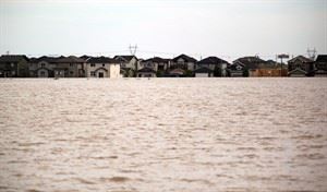 Flooded town says it can't take any more donations:no space to store it | iNFOnews.ca CP24610519