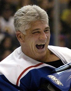 Former National Hockey League players sue league over concussions | iNFOnews.ca Former National Hockey League players sue league over concussions | iNFOnews.ca