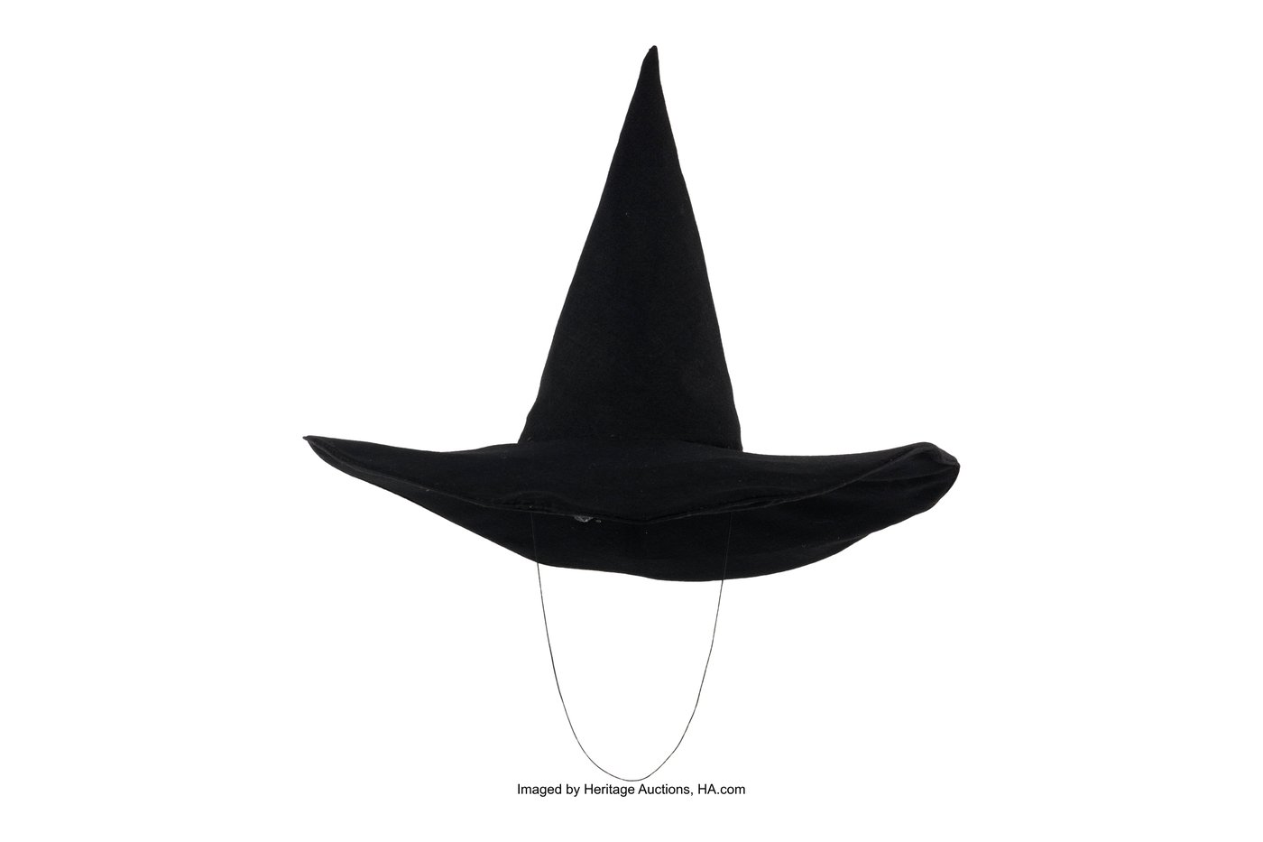 Black hat worn by the Wicked Witch of the West in 'The Wizard of Oz' is going up for auction | iNFOnews.ca