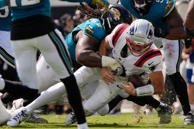 Drake Maye's slump goes from bad to worse for Patriots with a 35-6 drubbing in Jacksonville | iNFOnews.ca