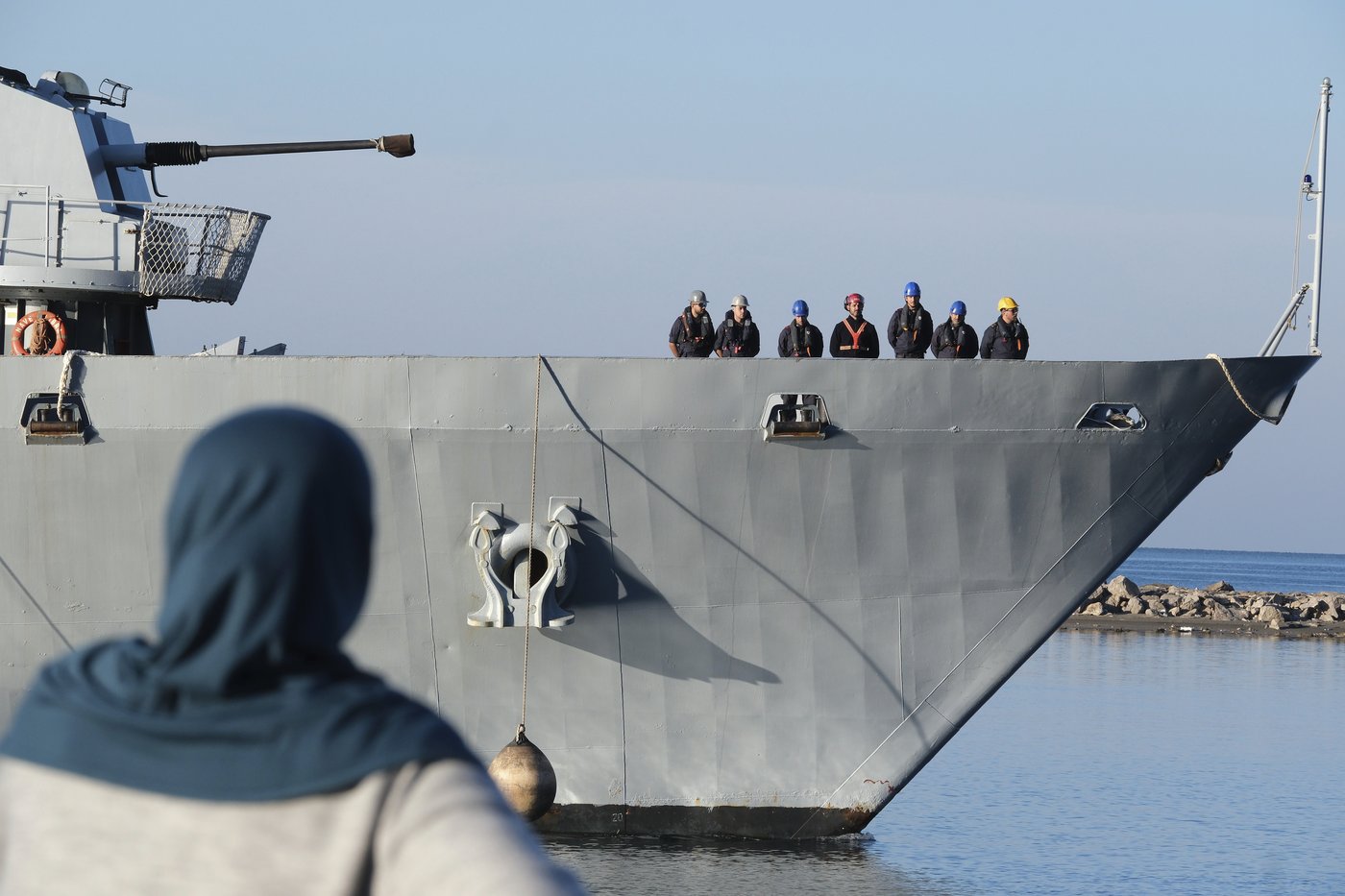 Italy sends another 8 migrants to Albania, despite failing to process the first group | iNFOnews.ca