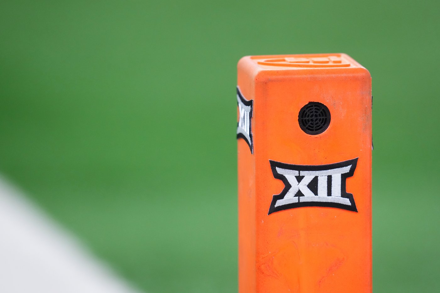 Basketball gets more beer money, while tennis and other small college sports worry over their future | iNFOnews.ca