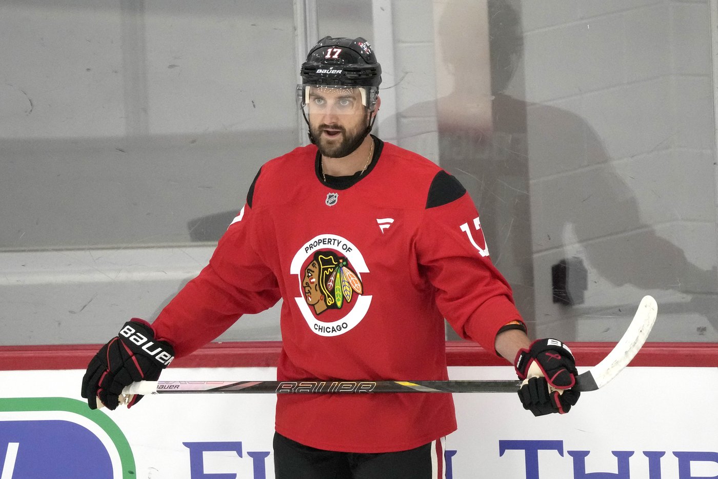 Taylor Hall hoping to provide a boost for the Blackhawks in his return from knee surgery | iNFOnews.ca