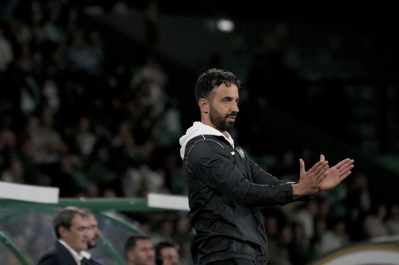 Man United target Rúben Amorim promises decision after his Sporting Lisbon plays on Friday | iNFOnews.ca Man United target Rúben Amorim promises decision after his Sporting Lisbon plays on Friday | iNFOnews.ca