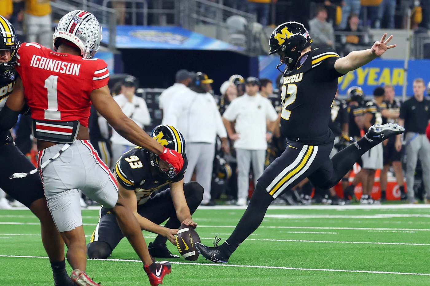 Jets sign 'The Thiccer Kicker' Harrison Mevis and release veteran Anders Carlson | iNFOnews.ca