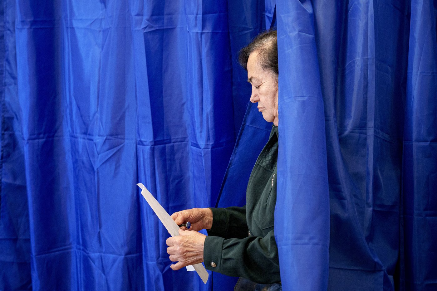 PHOTO COLLECTION: Romania Election | iNFOnews.ca
