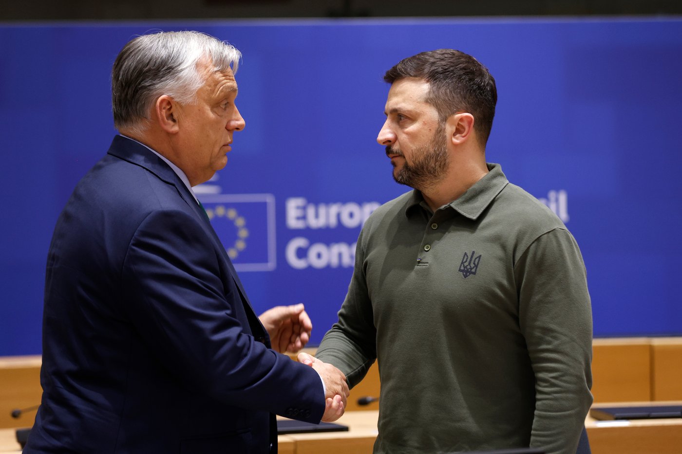 Hungary temporarily detains 7 Ukrainians and seizes $80 million cash shipment, angering Kyiv | iNFOnews.ca Hungary temporarily detains 7 Ukrainians and seizes $80 million cash shipment, angering Kyiv | iNFOnews.ca