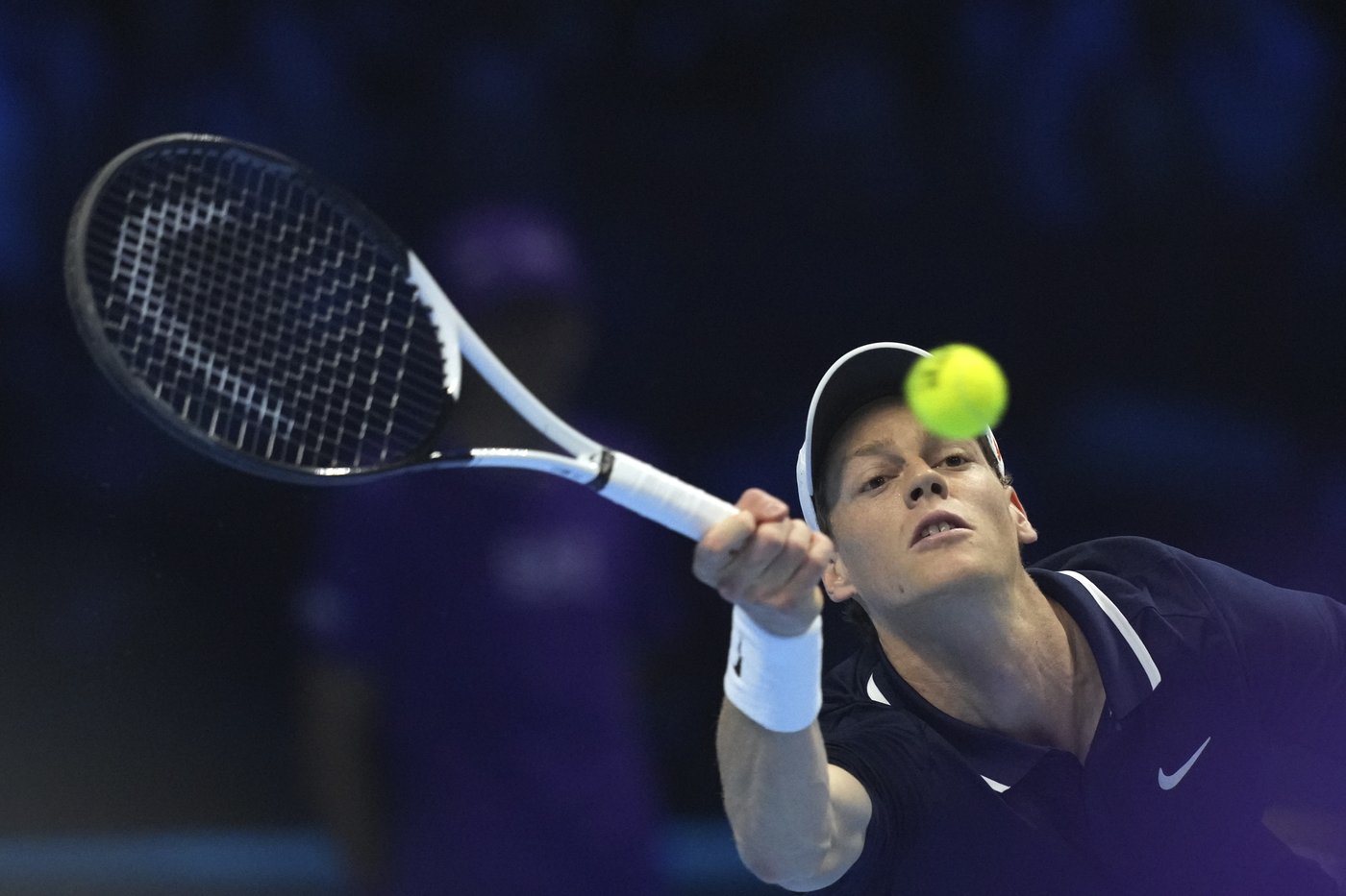 Sinner stays perfect and Fritz also advances to the semifinals at the ATP Finals | iNFOnews.ca